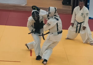 武道空手八島道場の大会・行事｜一般男子組手準決勝