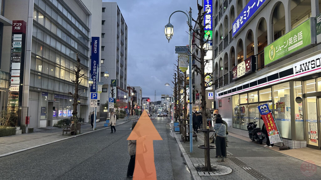 大船駅東口から武道空手八島道場への徒歩ルート案内4