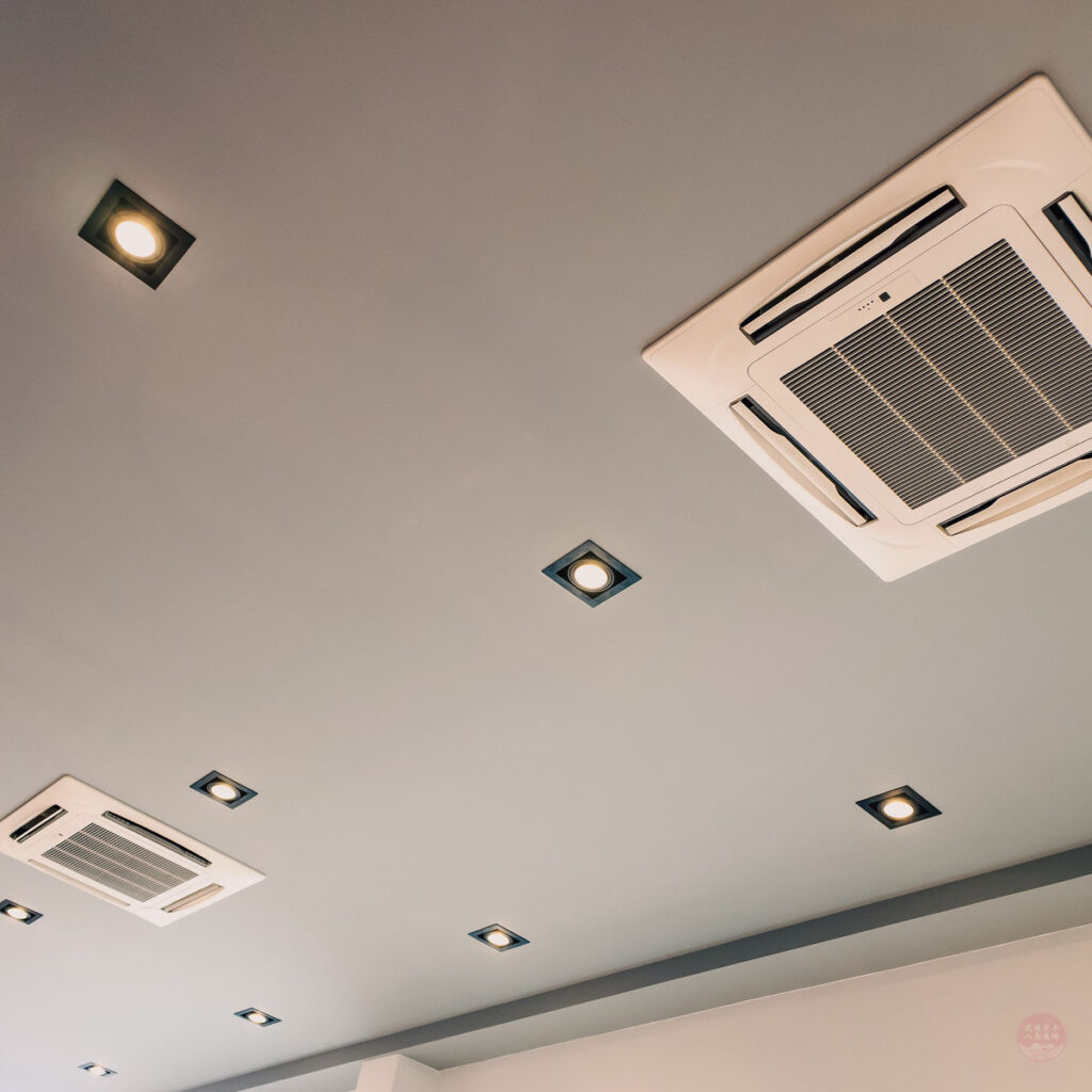 武道空手八島道場 横浜根岸駅前教室（本部）内に設置された空調